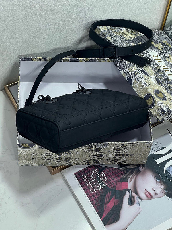 Ozarra - Dir Bags - 516