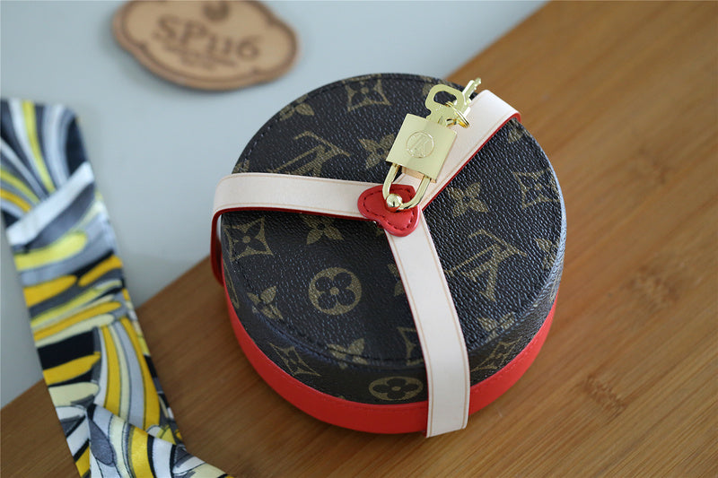 Ozarra Fashion Lu-Vi bags - 9355