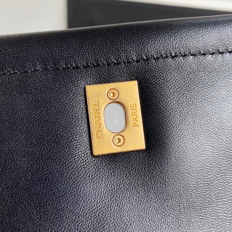 Ozarra - CHL Bags - 7496