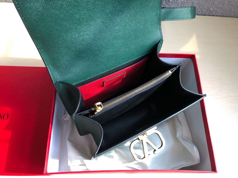 OZ - VEL Bags - 1099
