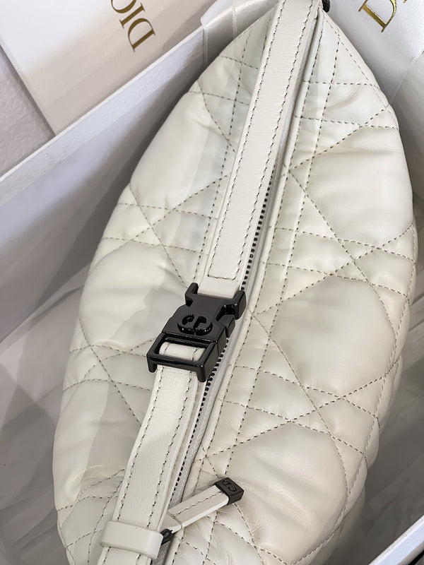 OZ - Dir Bags - 1072