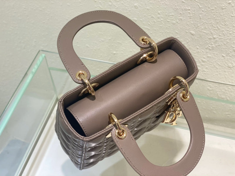 OZ - Dir Bags - 1090