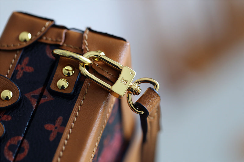 Ozarra Fashion Lu-Vi bags - 8219
