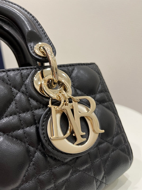 OZ - Dir Bags - 820