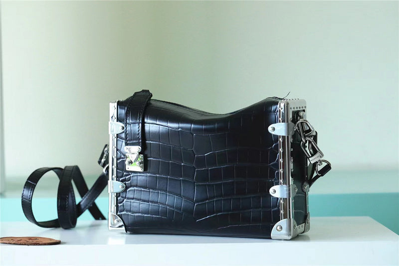 Ozarra - LUV Bags - 230