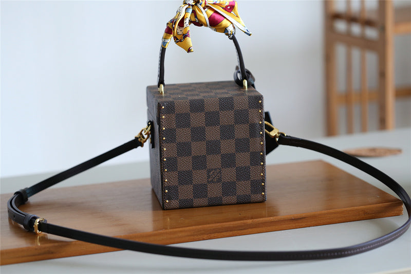 Ozarra Fashion Lu-Vi bags - 9344