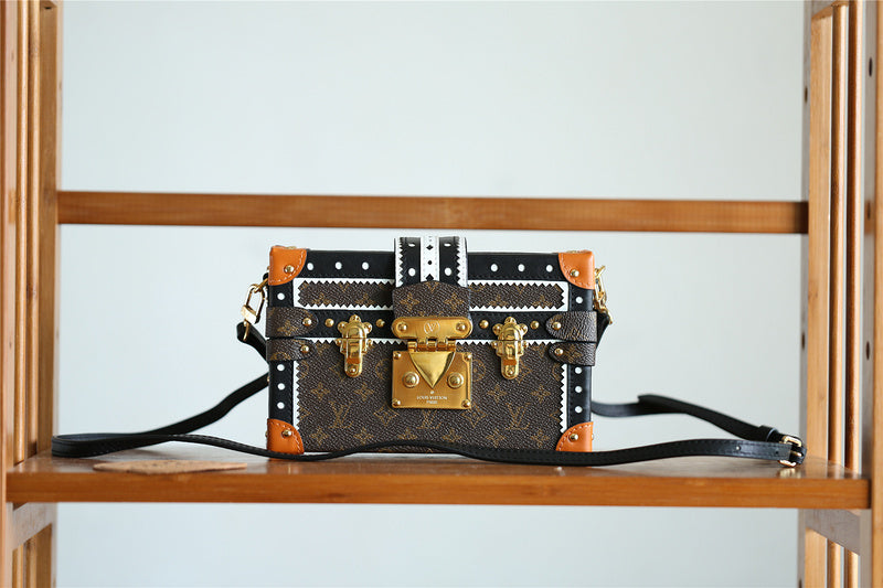 Ozarra Fashion Lu-Vi bags - 8236