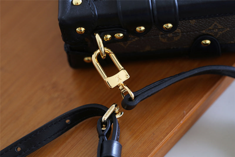 Ozarra Fashion Lu-Vi bags - 8215