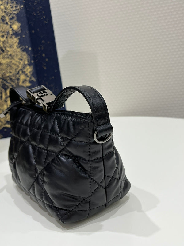 OZ - Dir Bags - 713