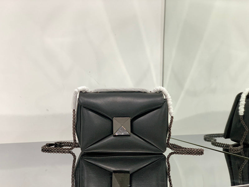 OZ - VEL Bags - 1588