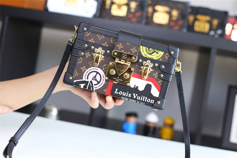 Ozarra Fashion Lu-Vi bags - 8212