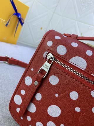 Ozarra - GUKI Women Bags - 1610