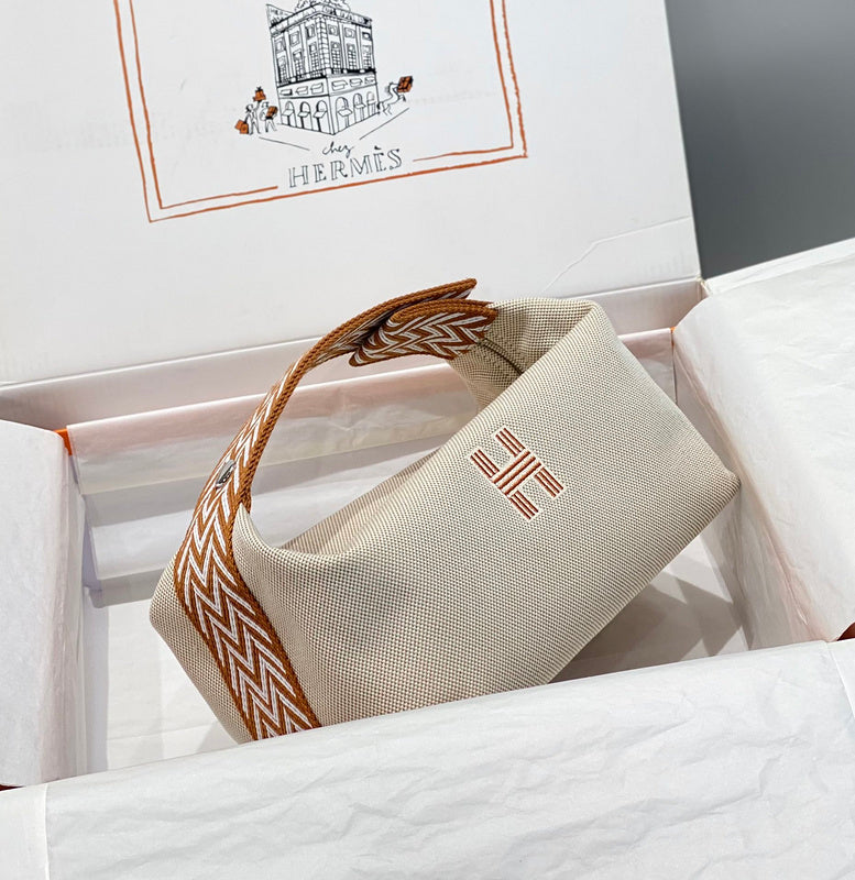 Ozarra - HMS Bags - 064
