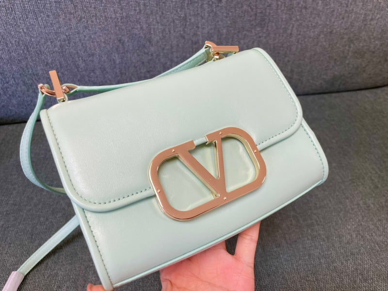 OZ - VEL Bags - 820