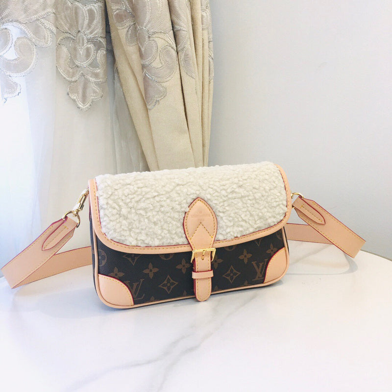 Ozarra - GUKI Women Bags - 1646