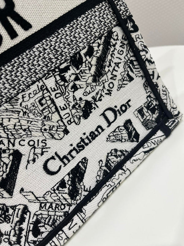 OZ - Dir Bags - 720