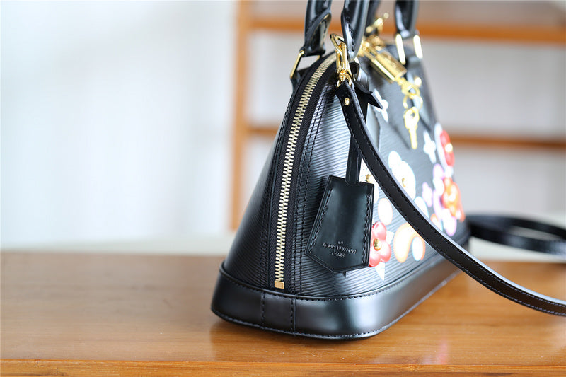 Ozarra Fashion Lu-Vi bags - 8256