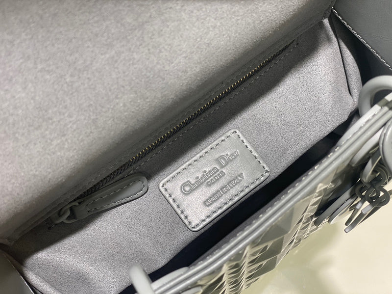 OZ - Dir Bags - 919