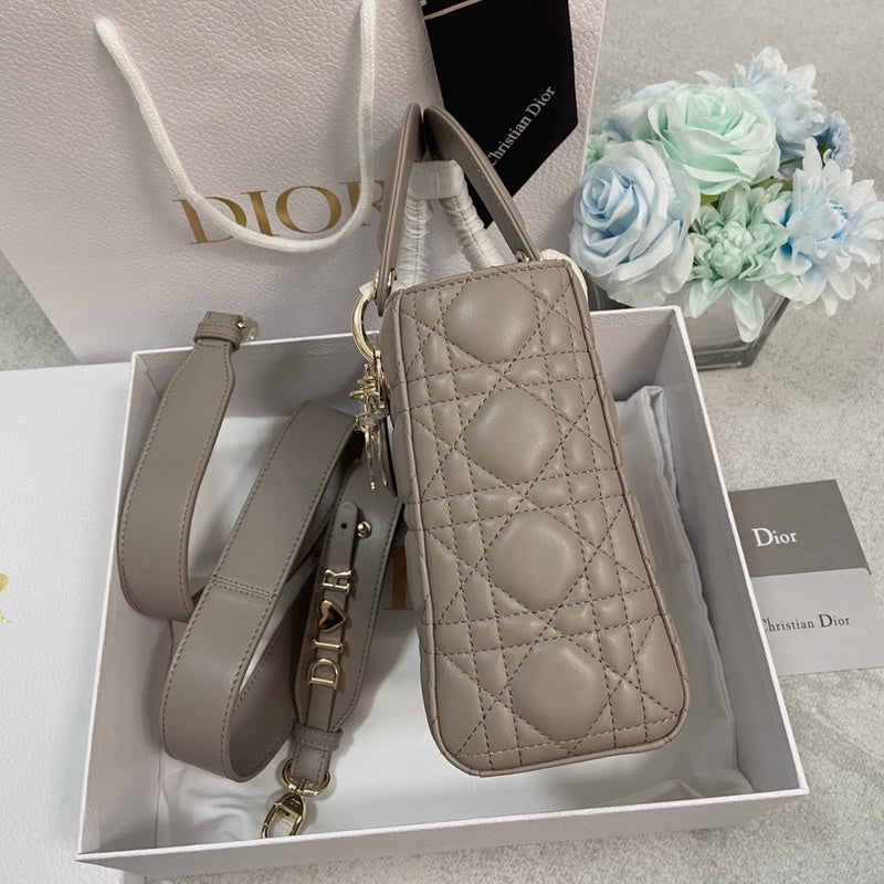 OZ - Dir Bags - 1061