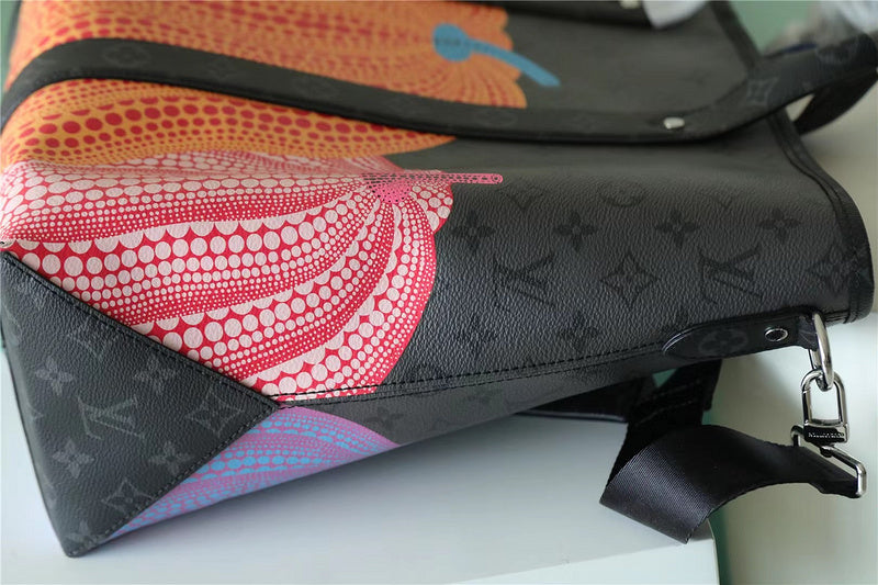 Ozarra - LUV Bags - 445