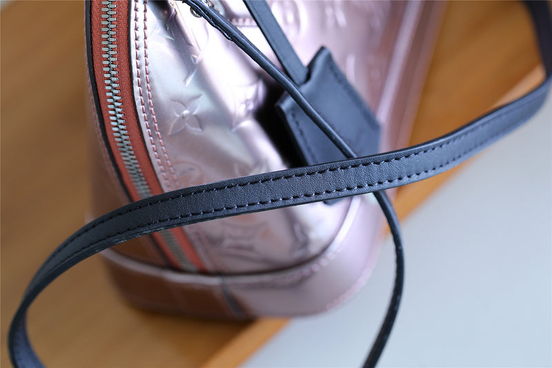 Ozarra Fashion Lu-Vi bags - 8272