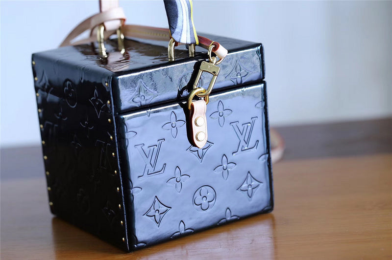 Ozarra Fashion Lu-Vi bags - 9343