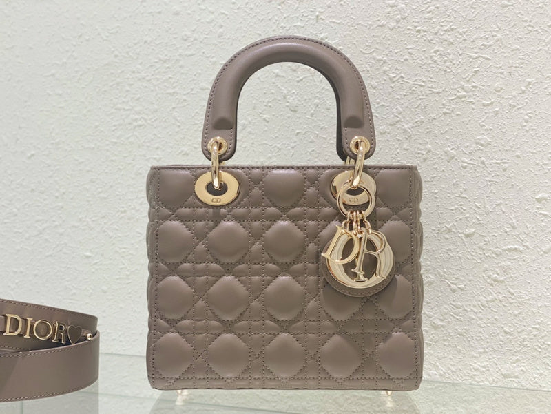 OZ - Dir Bags - 1090