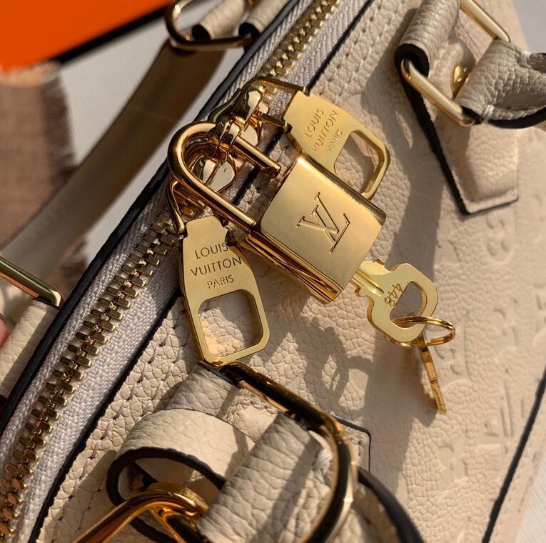 Ozarra Luxury - LOV Bags - 2990
