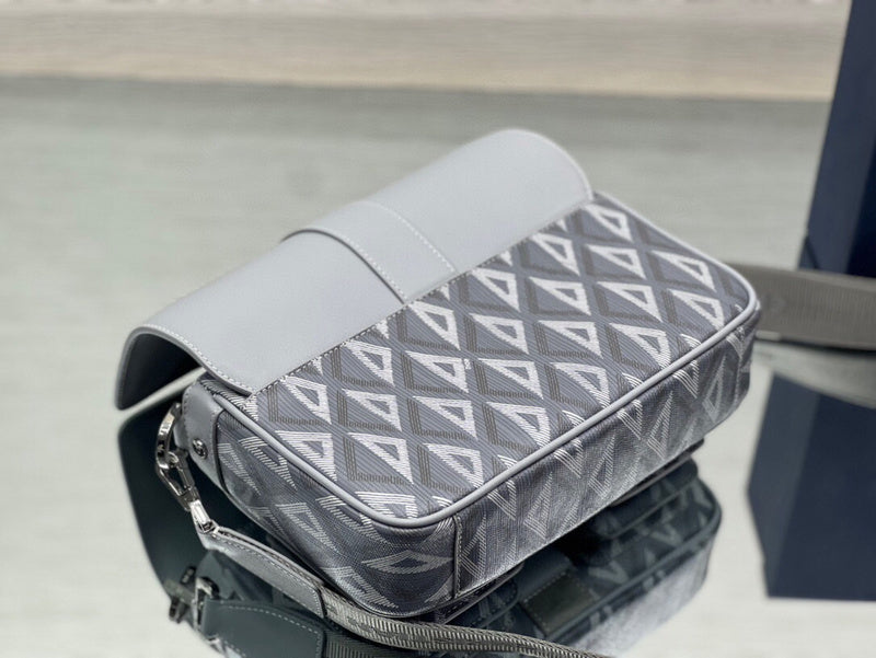 Ozarra - Dir Bags - 1618