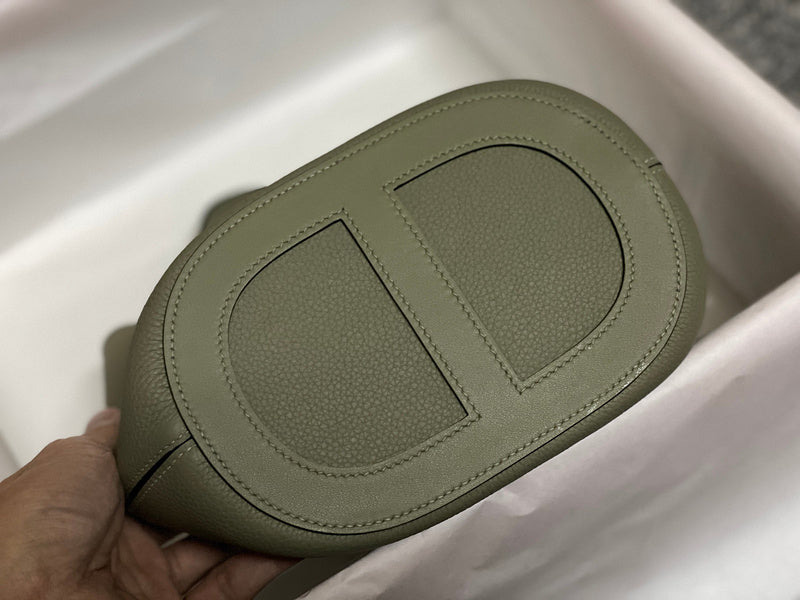 Ozarra - HMS Bags - 1018