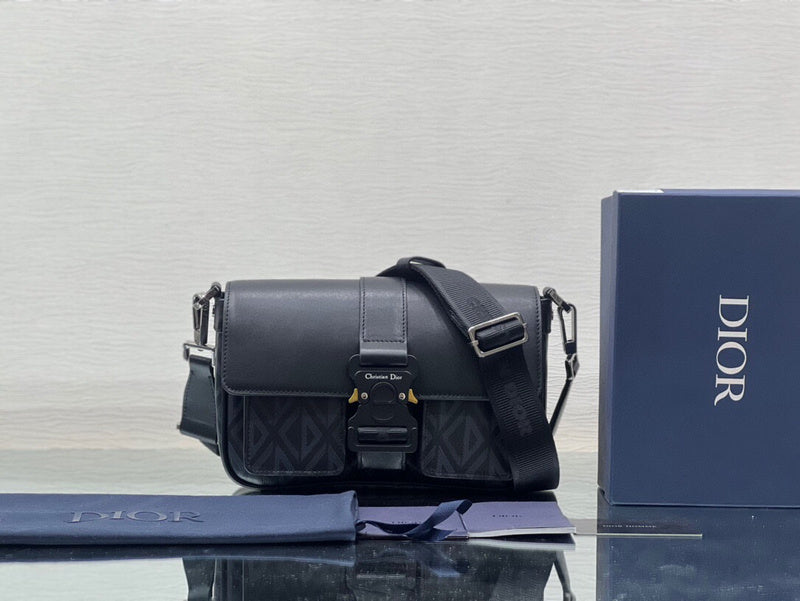 Ozarra - Dir Bags - 1631