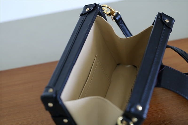Ozarra Fashion Lu-Vi bags - 8235