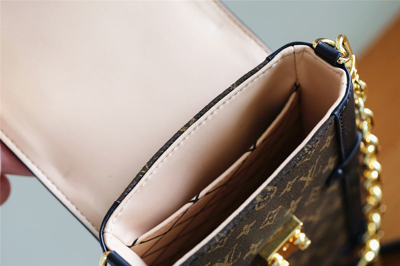 Ozarra Fashion Lu-Vi bags - 9052