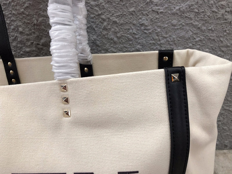 OZ - VEL Bags - 1120