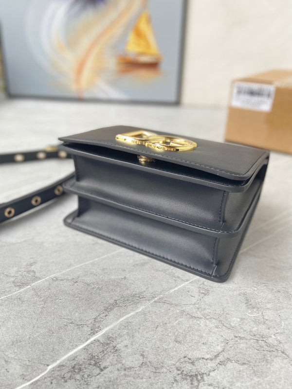 Ozarra - DG Bags - 191
