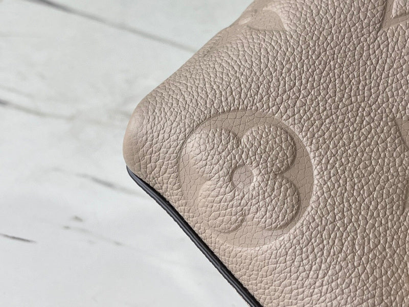 Fashion Lu-Vi bags - 5106