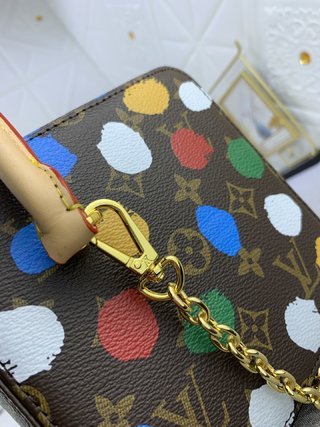 Ozarra - GUKI Women Bags - 1601