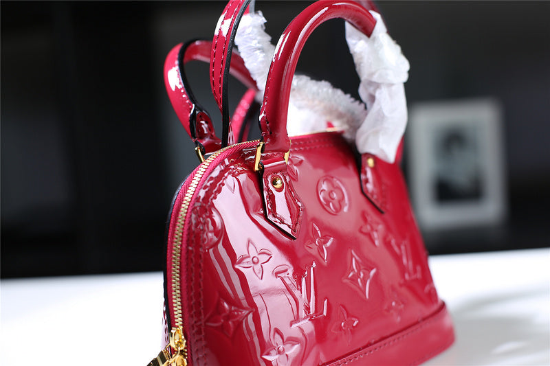 Ozarra Fashion Lu-Vi bags - 8305