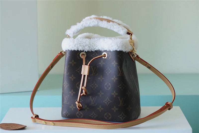 Ozarra - LUV Bags - 589
