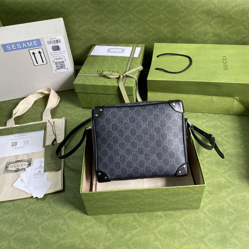 Ozarra - GUKI Bags - 1960