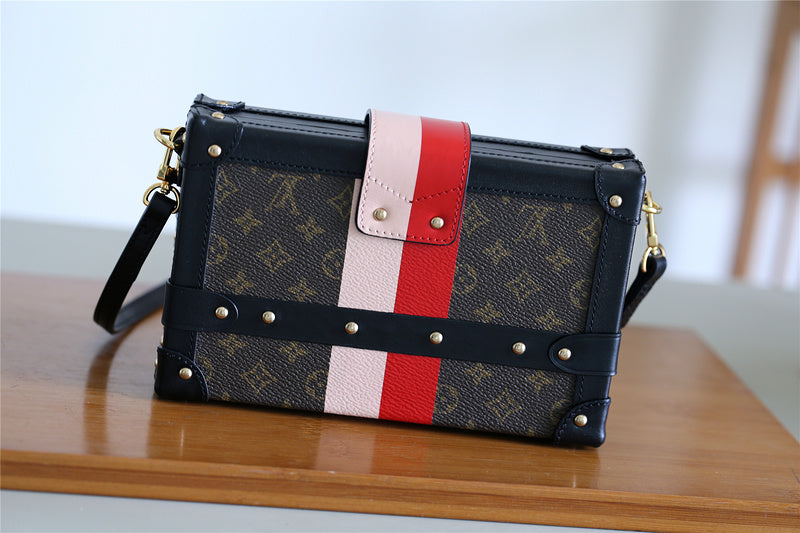 Ozarra Fashion Lu-Vi bags - 8235