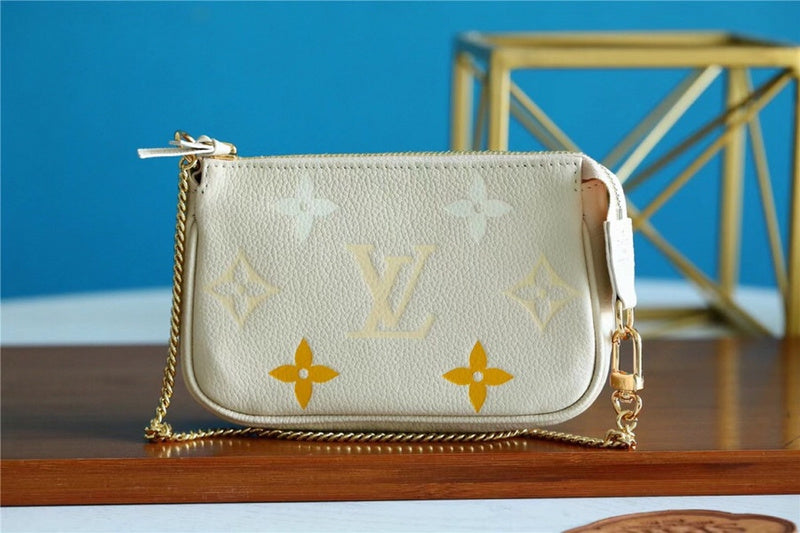 Ozarra Fashion Lu-Vi bags - 8838