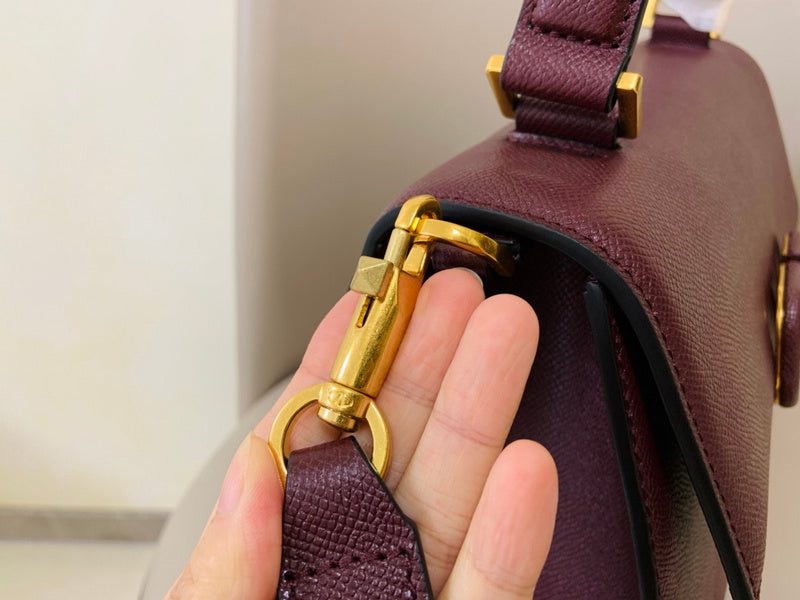 OZ - VEL Bags - 647