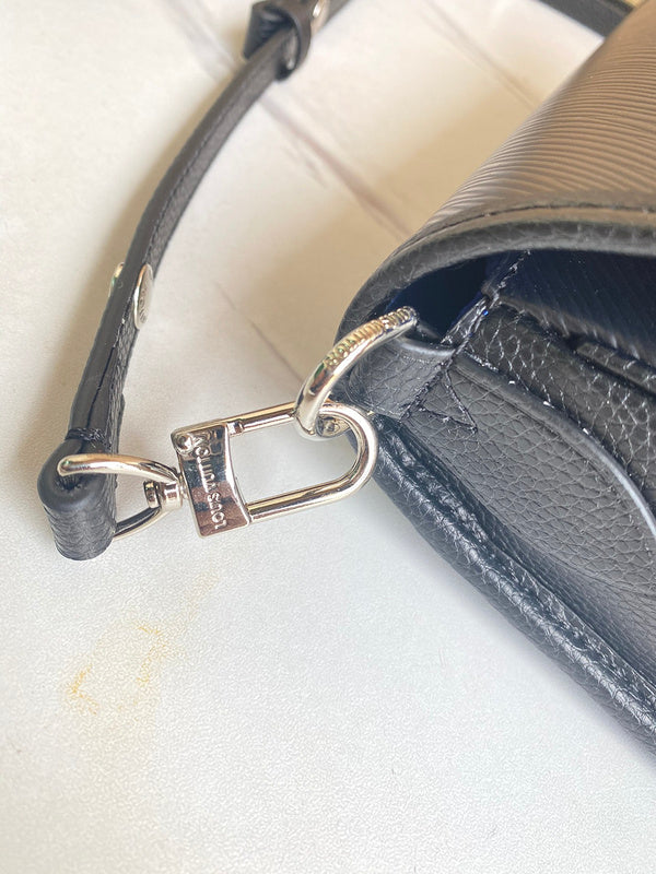 Ozarra - GUKI Women Bags - 2027