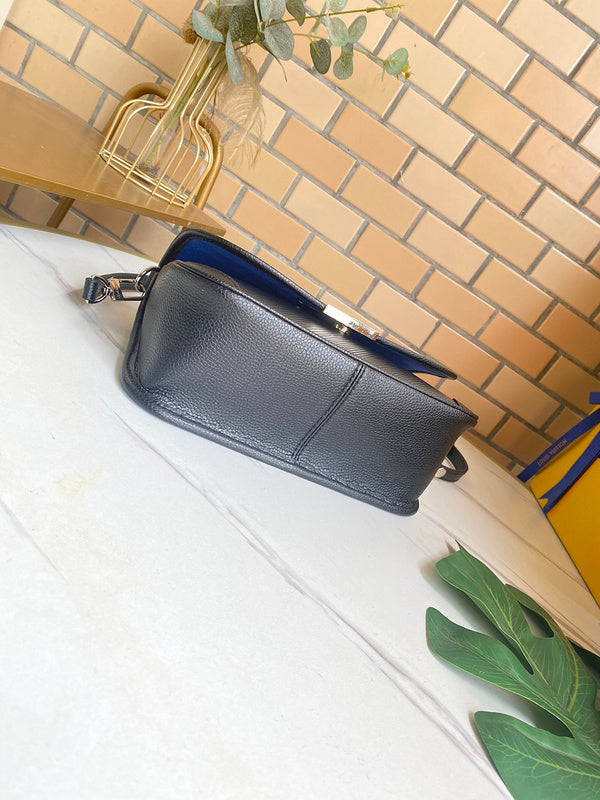 Ozarra - GUKI Women Bags - 2027