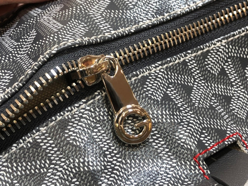 Ozarra - GOD Bags - 977