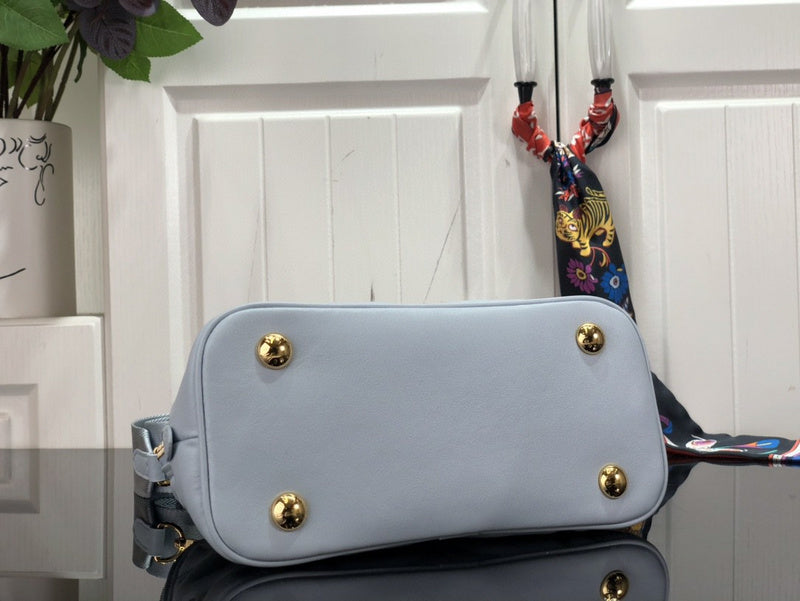 Fashion Lu-Vi bags - 3432