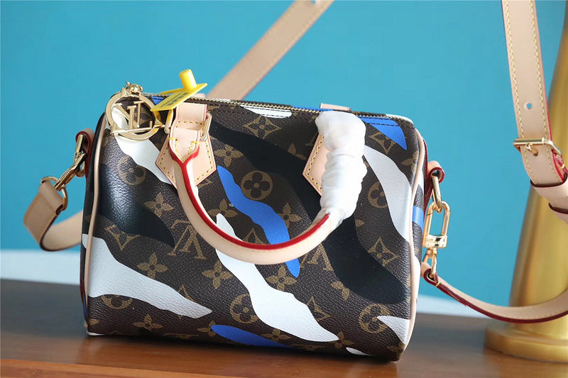 Ozarra Fashion Lu-Vi bags - 8154