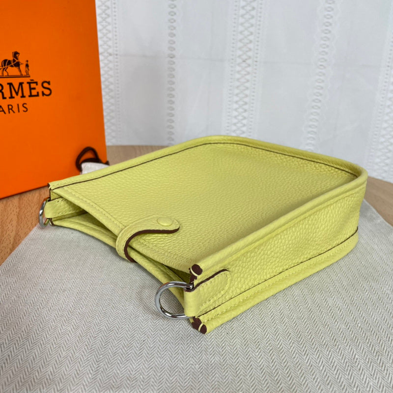 Ozarra - HMS Bags - 914