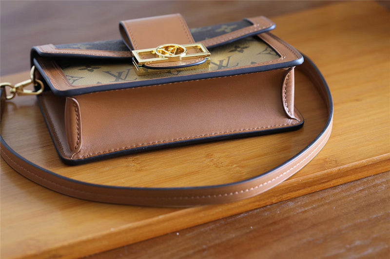Ozarra Fashion Lu-Vi bags - 8137